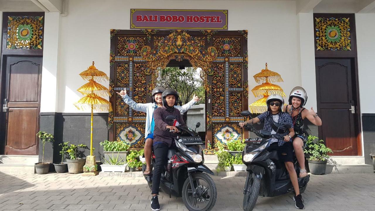 Bali Bobo Hostel Jimbaran  Exterior photo